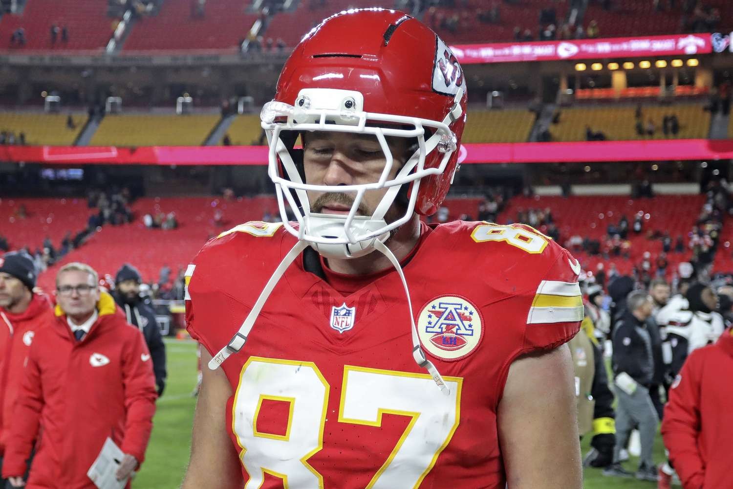 Just in: Travis Kelce has just been permanently suspended for the rest of the season due to poor performance that led to the Chiefs’ loss to the Houston Texans last night.