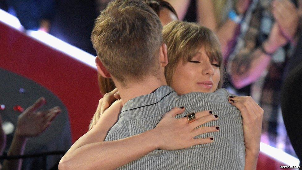Taylor Swift Seen Out With A New Man, Hugging Passionately Just Days After Breakup With Travis Kelce